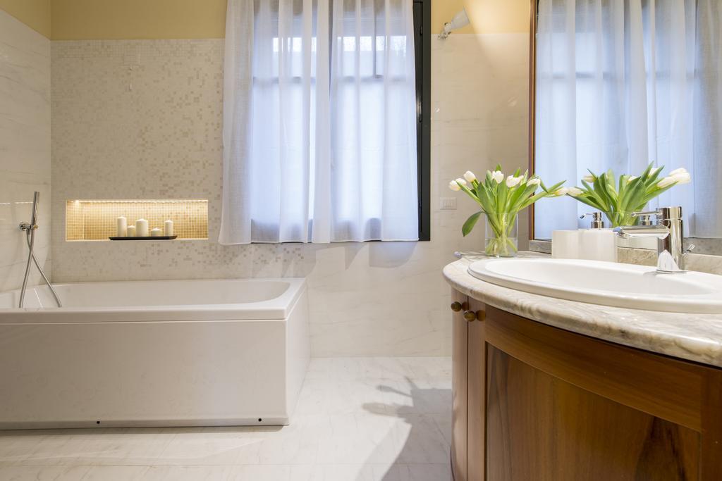 Suite Home Milano Fiera Eksteriør billede